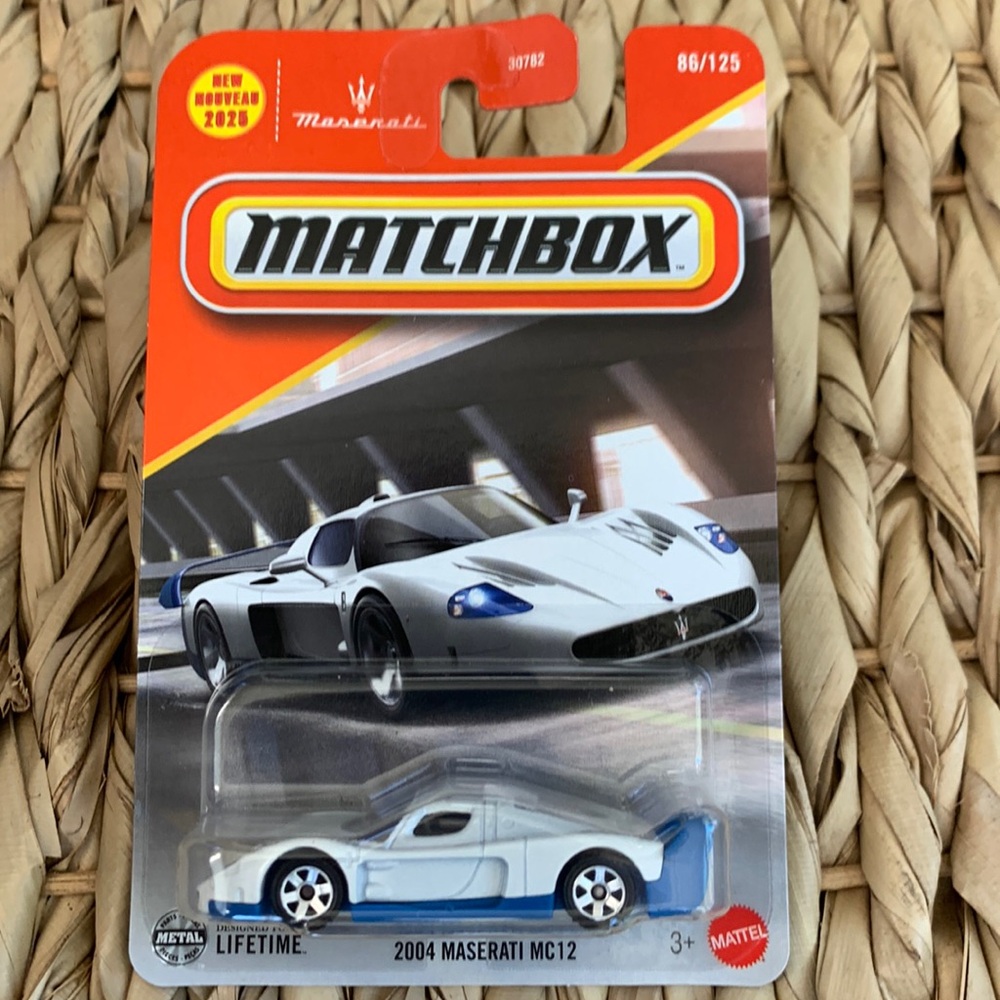 2004 Maserati MC12 Matchbox White Diecast Luxury Car New Model MB1513 2025 🆕
